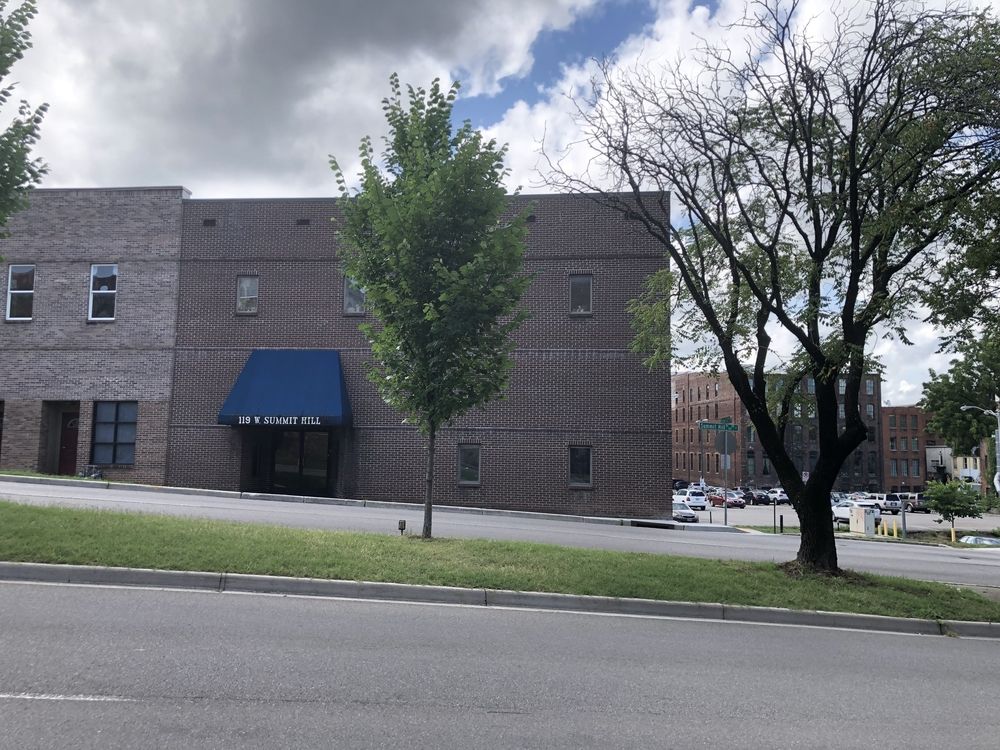 119 W Summit Hill Dr, Knoxville, TN 37902